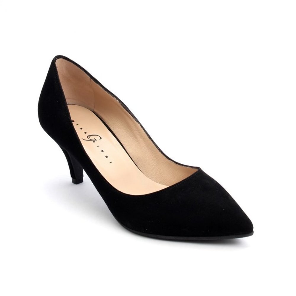 ITALIAN Black Suede Pointy Toe Pumps